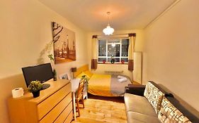 Central London Zone 1 Cosy All Inclusive Room